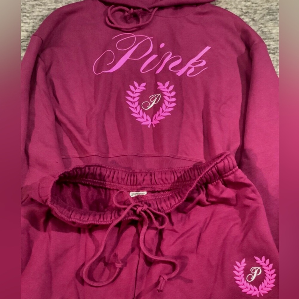 Victoria's Secret PINK Cropped Hoodie and High Waist Jogger Set💕💗💖💞💕